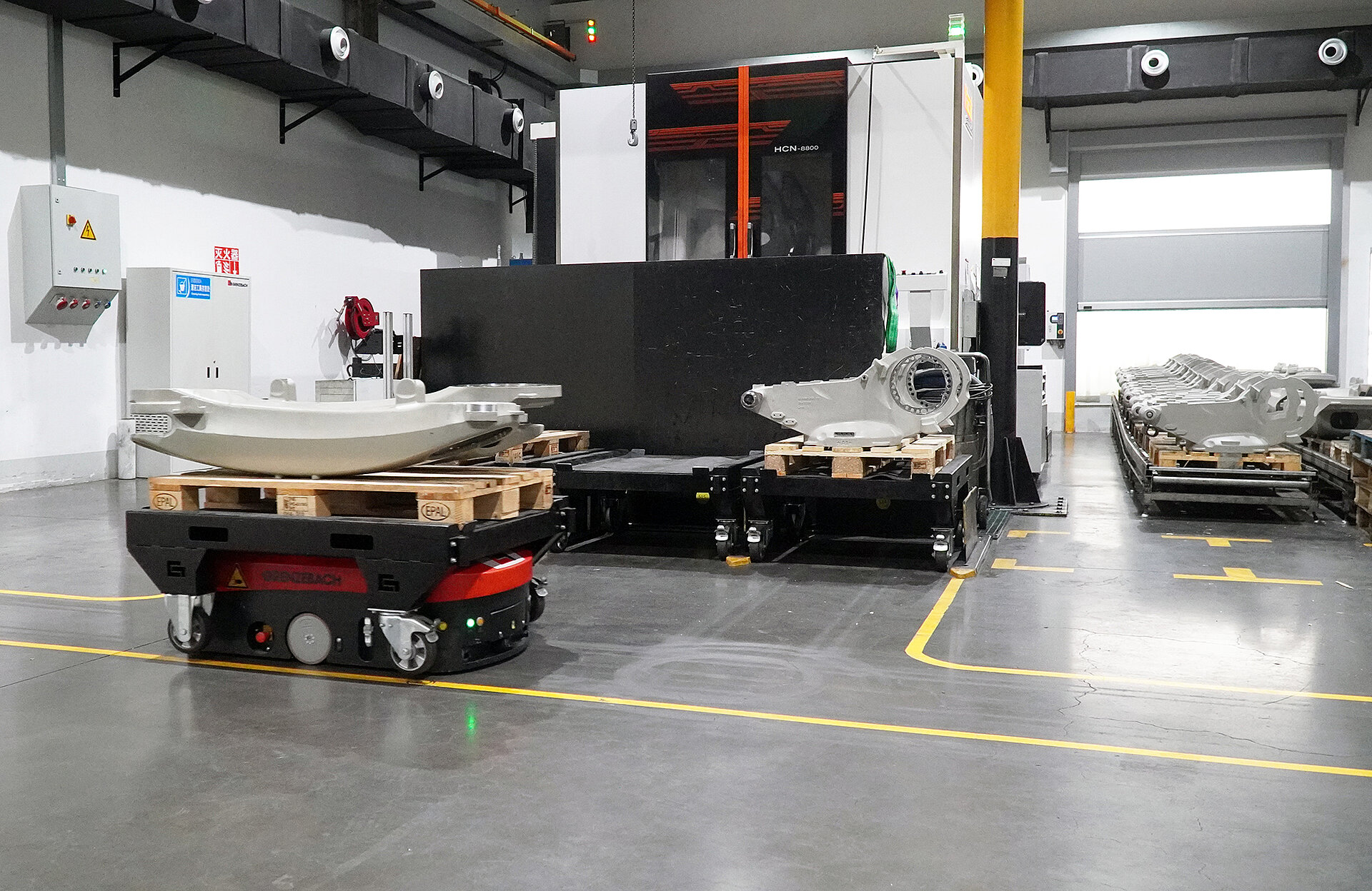 Machining center The casting part is further processed in the machining center.